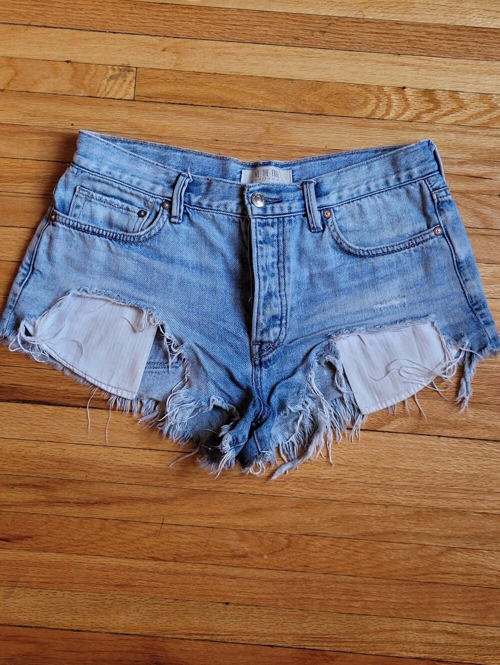 Free People We The Free Loving Good Vibrations Distressed Denim Cutoff Shorts 27